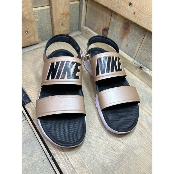 US9 Nike Womens Tanjun Ankle Strap Slingback Sandal 882694-200 Golden Beige - Picture 3 of 7